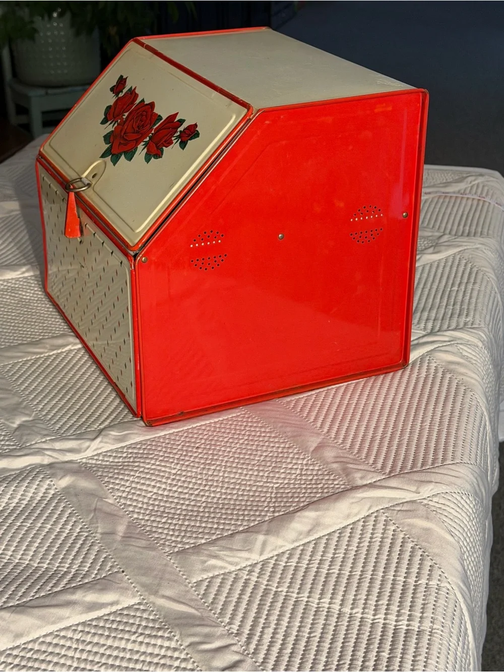 1940’s Vintage Floral Metal Bread Box/Pie Safe Red Roses Distressed Patina